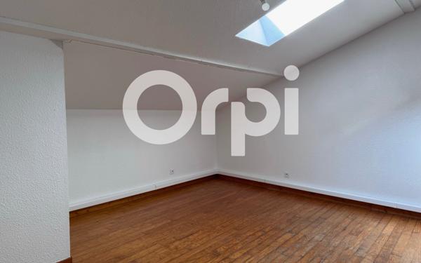 Appartement à louer    3 pièces • 111,01 m2 La Côte-Saint-André