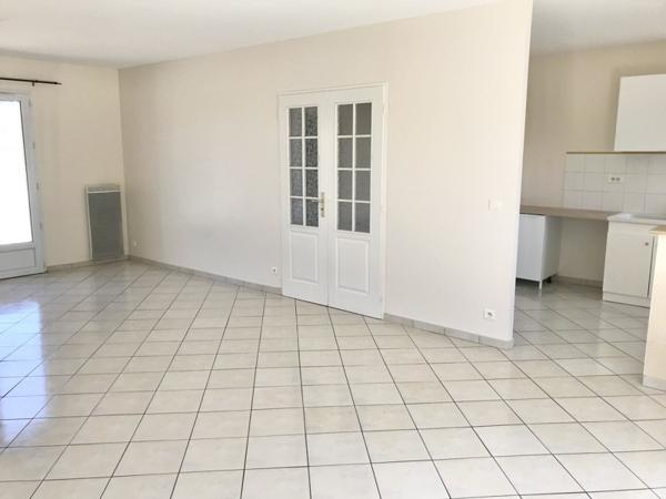 Maison à vendre 185 000 € Châteauneuf-sur-Charente 3 p 89 m² DPE D