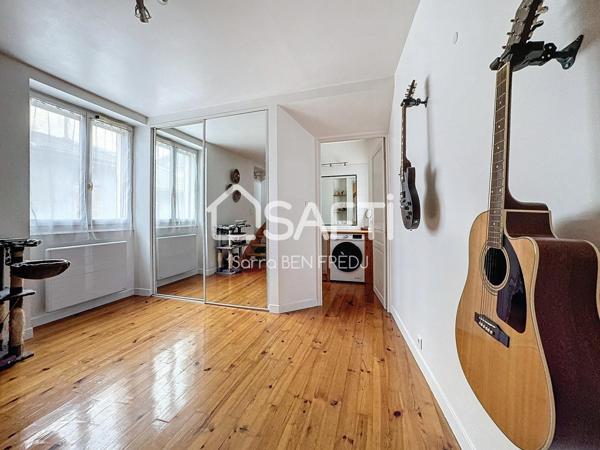 A Vizille, Jolie petite Maison de village d'environ 90m².