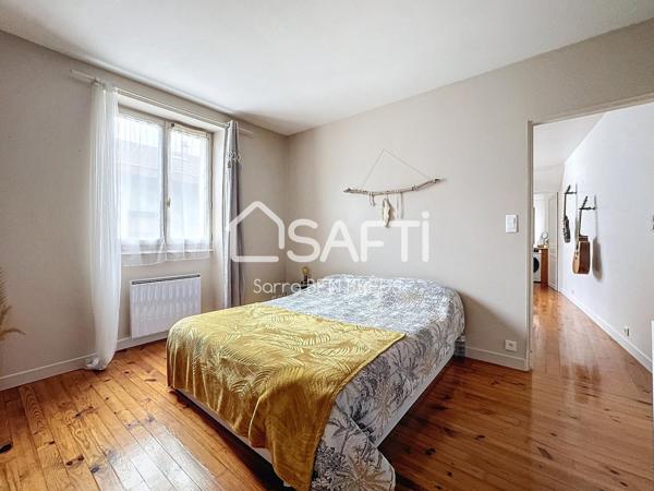 A Vizille, Jolie petite Maison de village d'environ 90m².