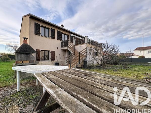 Maison à vendre 5 pièces 90 m² Saint-Julien-lès-Metz