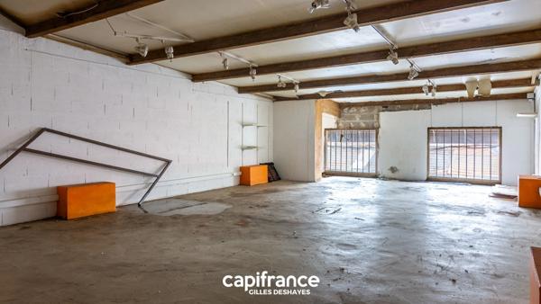 Les Puces – Marché Vernaison (Saint-Ouen) | Murs Commerciaux Libres Tous commerces