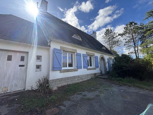 "UNIQUE" Aux portes de QUIMPER Propriété avec travaux Plonéis (29710)