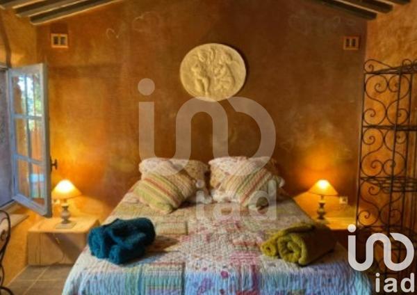 Maison 5 pièces de 130 m² à Salernes (83690)