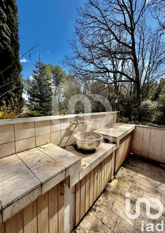 Maison 5 pièces de 130 m² à Salernes (83690)