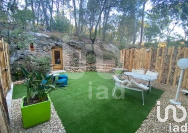 Maison 5 pièces de 130 m² à Salernes (83690)