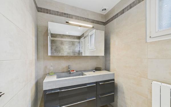 Maison à vendre    5 pièces •  Martigues