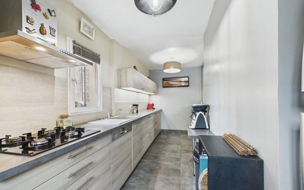 Maison à vendre    5 pièces •  Martigues