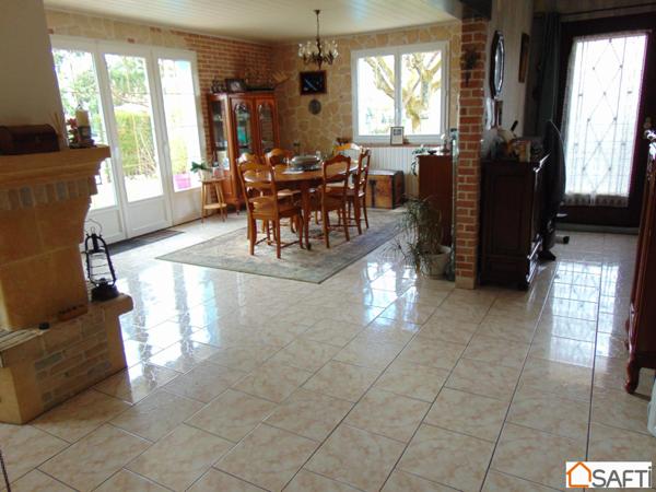 PAVILLON 3 CHAMBRES ET 2 BUREAUX