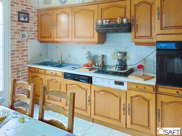 PAVILLON 3 CHAMBRES ET 2 BUREAUX