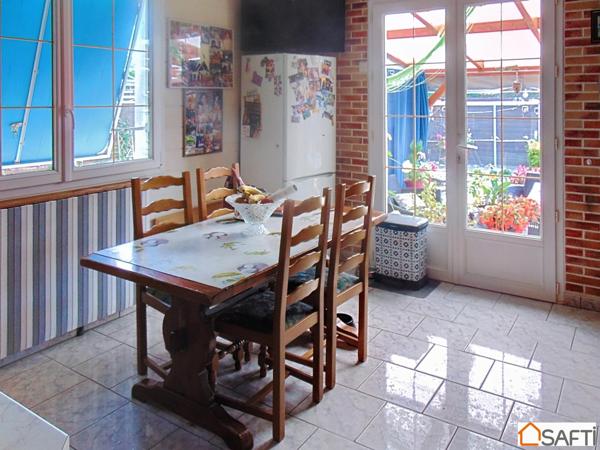 PAVILLON 3 CHAMBRES ET 2 BUREAUX