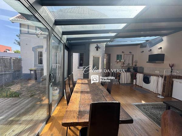Maison individuelle  à Lille, 4 chambres, 2 salle de bains , jardin + Garage secteur Eurasanté