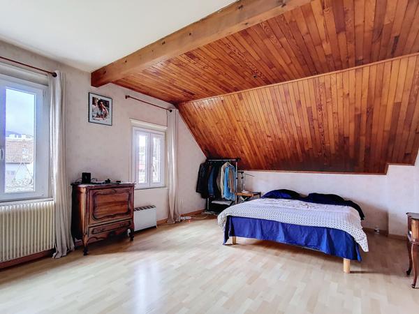 Maison individuelle de 175 m² (ou 2 appartements)