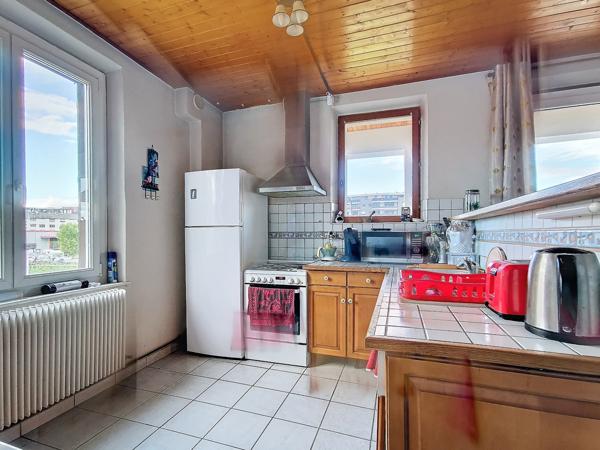 Maison individuelle de 175 m² (ou 2 appartements)