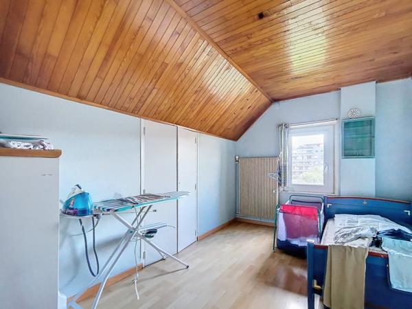 Maison individuelle de 175 m² (ou 2 appartements)