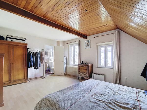 Maison individuelle de 175 m² (ou 2 appartements)