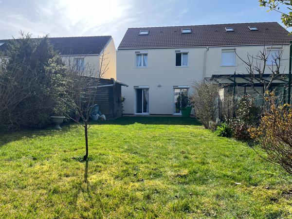 Maison familiale 5 pièces ? 93 m²