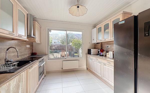 Maison à vendre    4 pièces • 61 m2 Nanterre