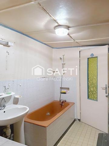 À VENDRE : Murs Commerciaux et Habitation de 171 m² avec Jardin (4 Chambres) – Montigny-en-Gohelle