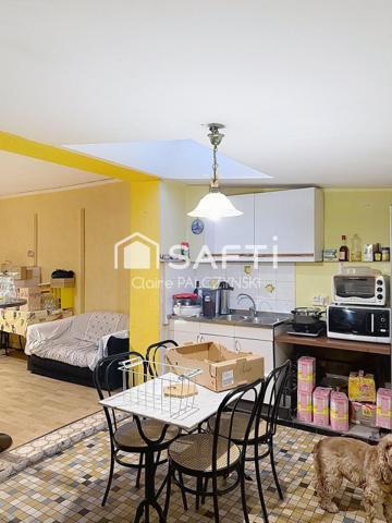 À VENDRE : Murs Commerciaux et Habitation de 171 m² avec Jardin (4 Chambres) – Montigny-en-Gohelle