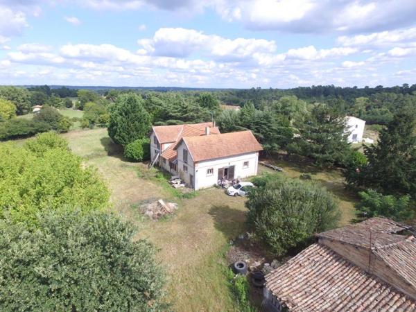 Maison de 140 m2  sur 5 Ha de terrain