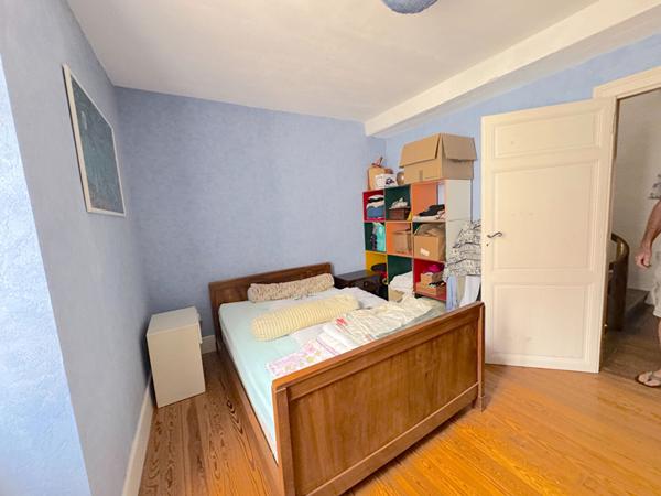 À VENDRE VERNIOLLE : MAISON DE CARACTÈRE AVEC PISCINE - 370M2 HABITABLES-GRANS JARDIN ARBORÉ