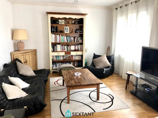 DIVONNE-LES-BAINS- Bel appartement T3 de 85 m² -  420.000 