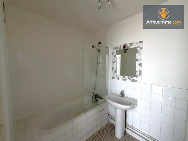 Location                                                      Appartement
                        
                     3 pièces                      58 m2                     à Compiègne