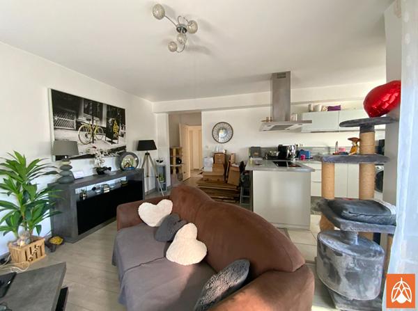 Entressen - Appartement T3 de 67 m2 - avec locataire en place rentabilité immédiate !!! Entressen Entressen - Appartement T3 de 67 m2 - avec locataire en place rentabilité immédiate !!! Entressen
