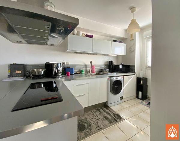 Entressen - Appartement T3 de 67 m2 - avec locataire en place rentabilité immédiate !!! Entressen Entressen - Appartement T3 de 67 m2 - avec locataire en place rentabilité immédiate !!! Entressen