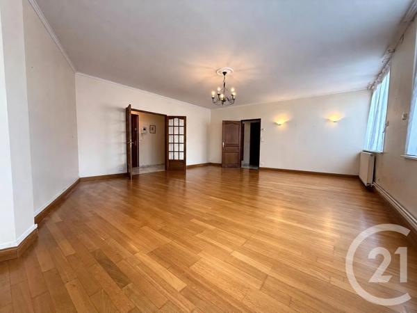 Appartement F6 à vendre  6 pièces - 145 m 2   ST QUENTIN  - 02