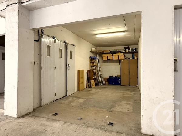 Appartement F6 à vendre  6 pièces - 145 m 2   ST QUENTIN  - 02