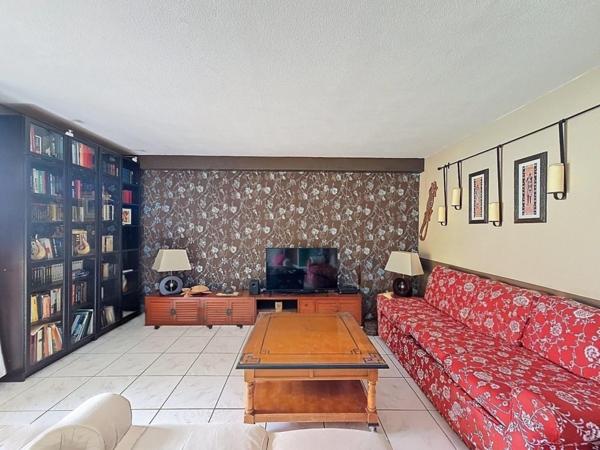 Appartement T4, 3 chambres et garage double