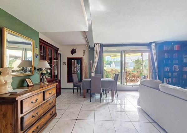 Appartement T4, 3 chambres et garage double