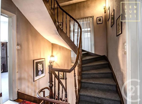 Maison à vendre  12 pièces - 338,50 m 2   MAUBEUGE  - 59