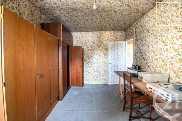 Maison à vendre  12 pièces - 338,50 m 2   MAUBEUGE  - 59