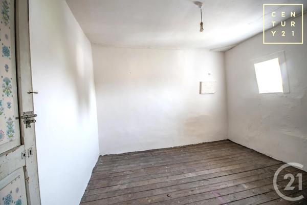 Maison à vendre  12 pièces - 338,50 m 2   MAUBEUGE  - 59