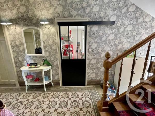 Maison à vendre  12 pièces - 338,50 m 2   MAUBEUGE  - 59