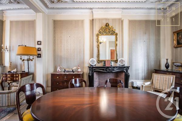 Maison à vendre  12 pièces - 338,50 m 2   MAUBEUGE  - 59