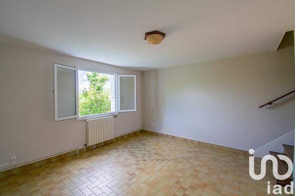 Maison 6 pièces de 141 m² à Saint-Hilaire-Peyroux (19560)