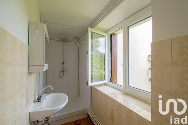 Maison 6 pièces de 141 m² à Saint-Hilaire-Peyroux (19560)