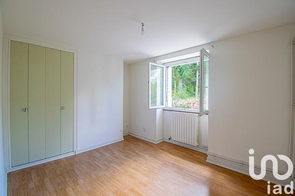 Maison 6 pièces de 141 m² à Saint-Hilaire-Peyroux (19560)