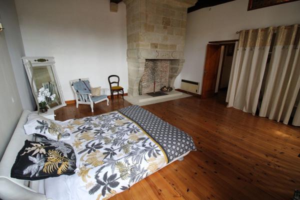 À Vendre – Bien d’Exception : Maison-Tour Médiévale du XIVᵉ siècle à Meilhan-sur-Garonne (47)