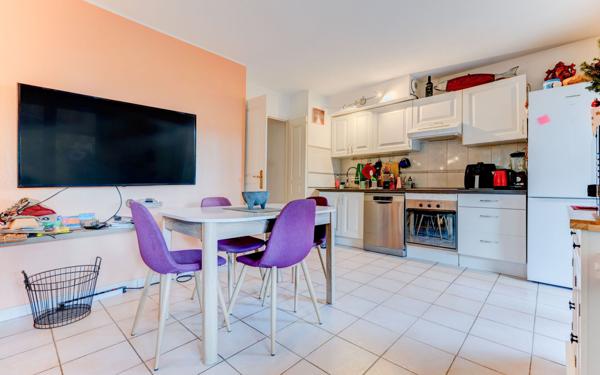 Appartement à vendre    3 pièces • 46,89 m2 Nice