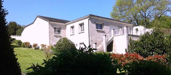 Maison de 400 m²