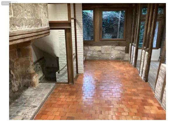 Local commercial à louer à Honfleur dans le Calvados (14600), ref : LO719