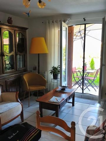 Appartement à vendre  3 pièces - 55,68 m 2   LA REOLE  - 33