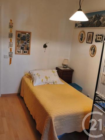 Appartement à vendre  3 pièces - 55,68 m 2   LA REOLE  - 33