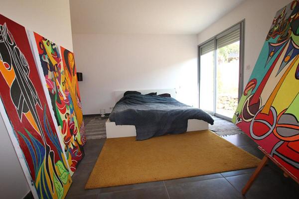 Villa contemporaine de 300m2 avec piscine