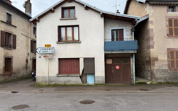 Maison à vendre    4 pièces •  Aillevillers-et-Lyaumont